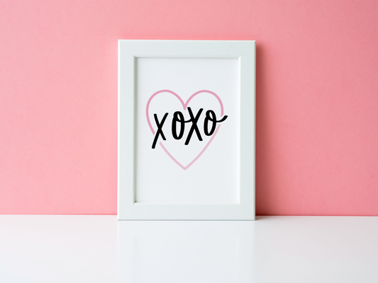 XOXO Valentine's Day Home Wall Decor Print-0